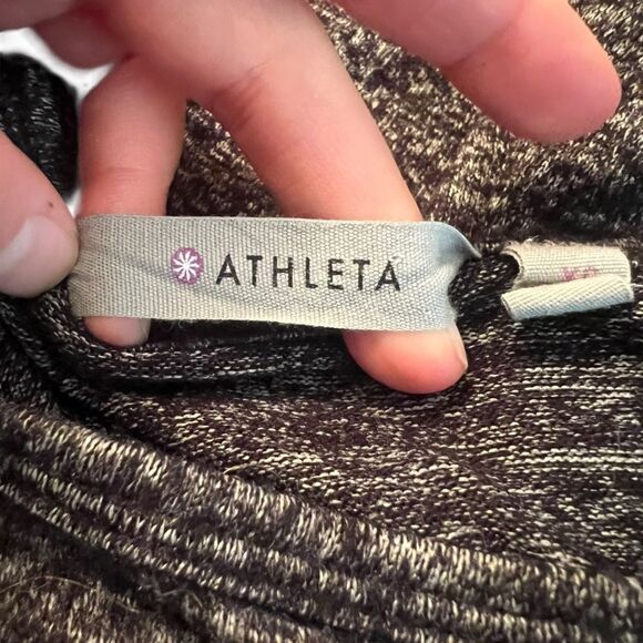 Athleta dark grey knit long sleeve dress. Size xs‎ - Picture 3 of 9